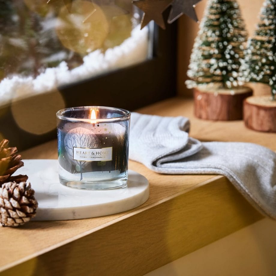 Candle & Socks - Gift Set