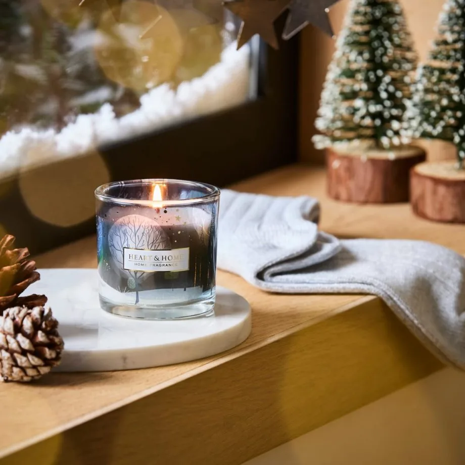 Candle & Socks - Gift Set