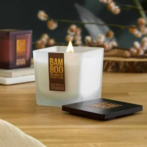 Invigorating scented candles Invigorating scented candles